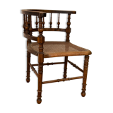 Corner chair canned