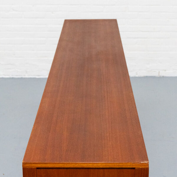 Buffet Leo Bub des années 1960