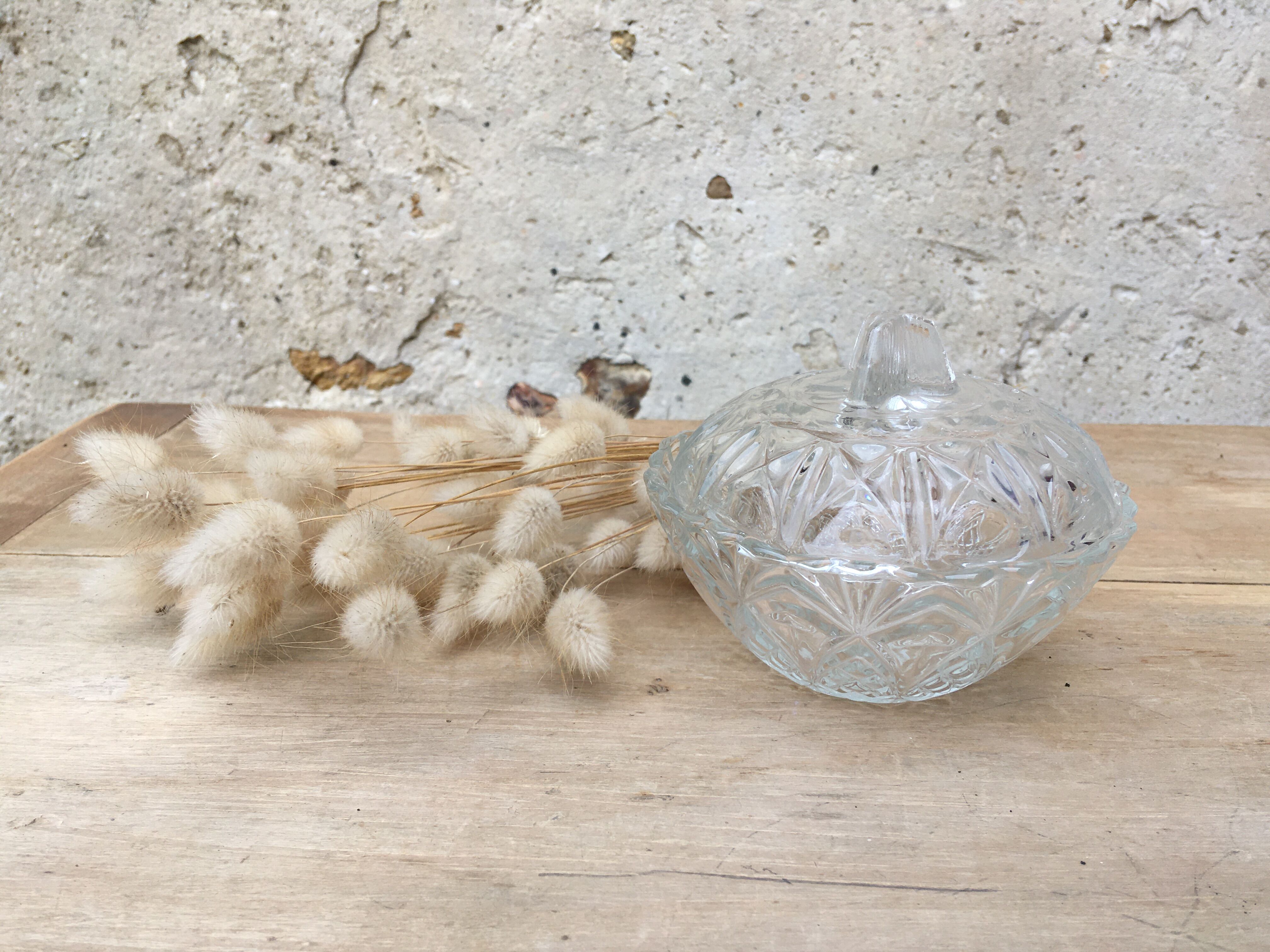 Molded glass candy maker