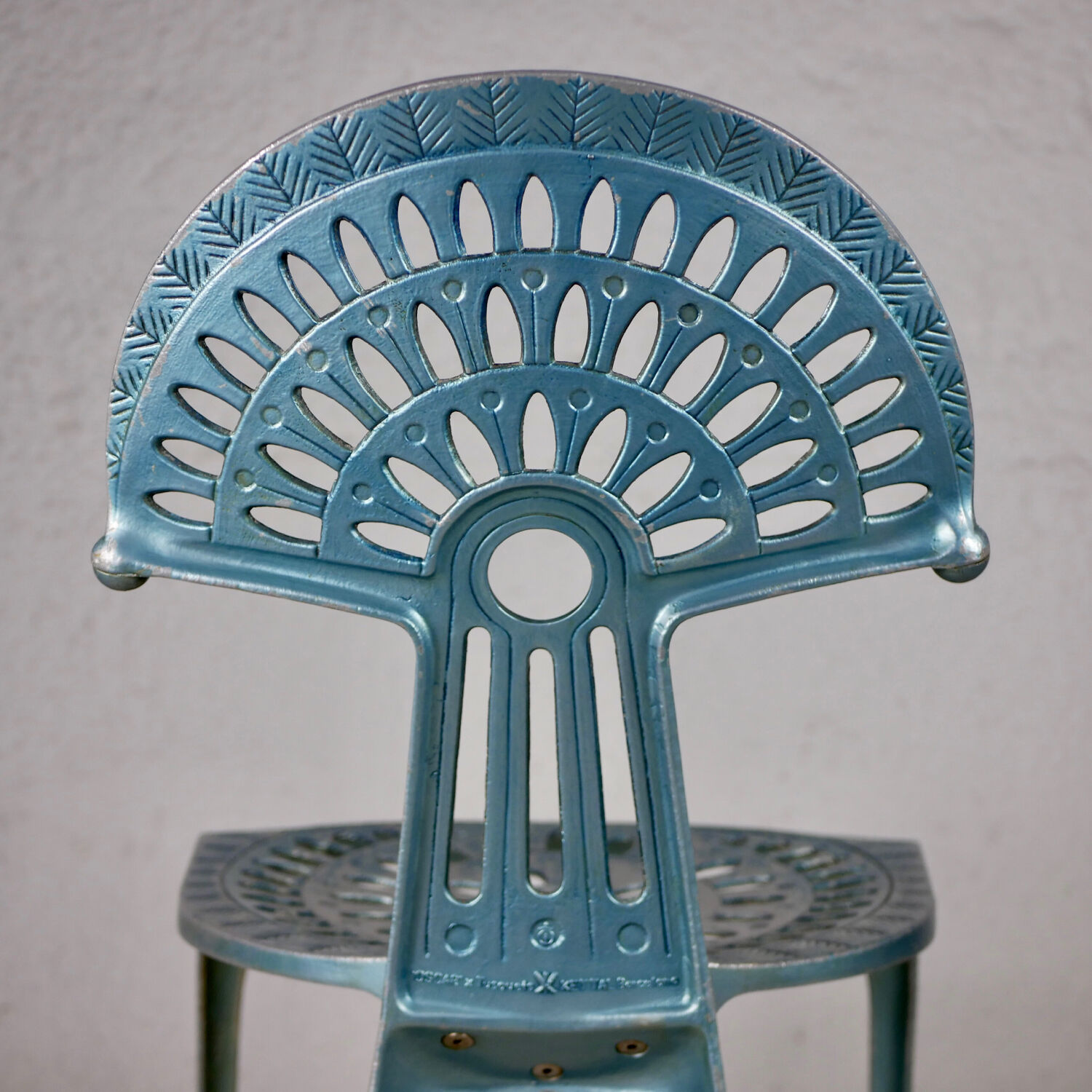 Oscar model peacock chair by Oscar Tusquets Blanca for Kettal
