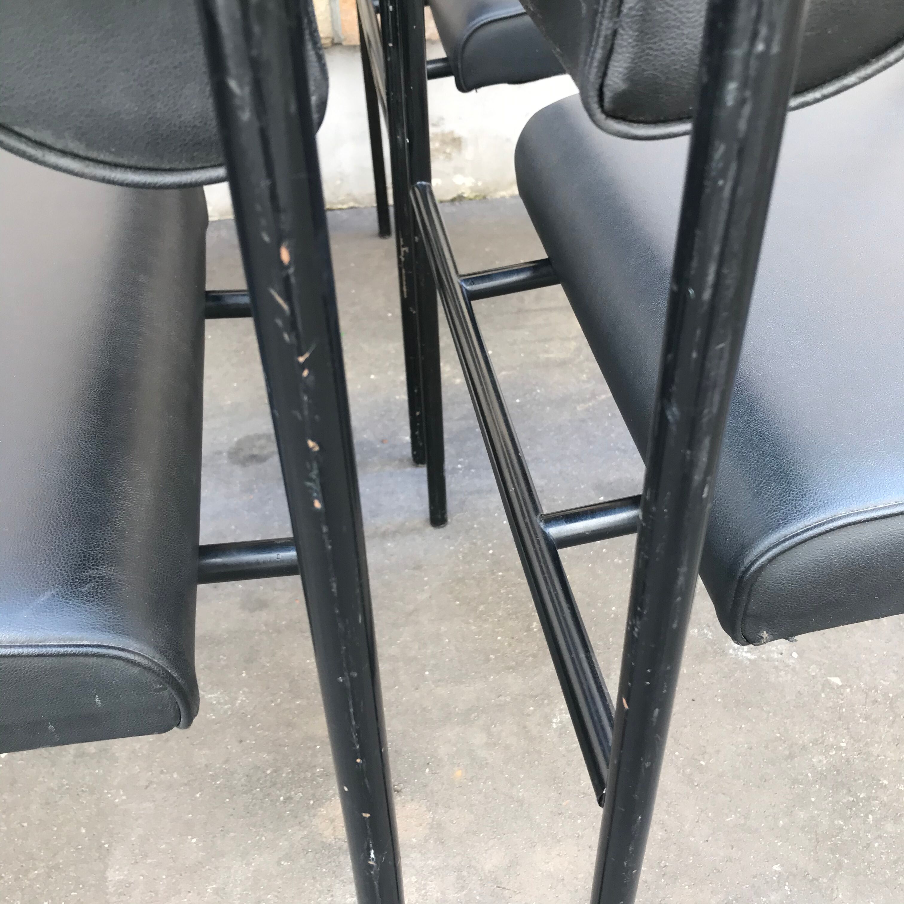 Four chairs by Rodney Kinsman for Bieffeplast, 1980