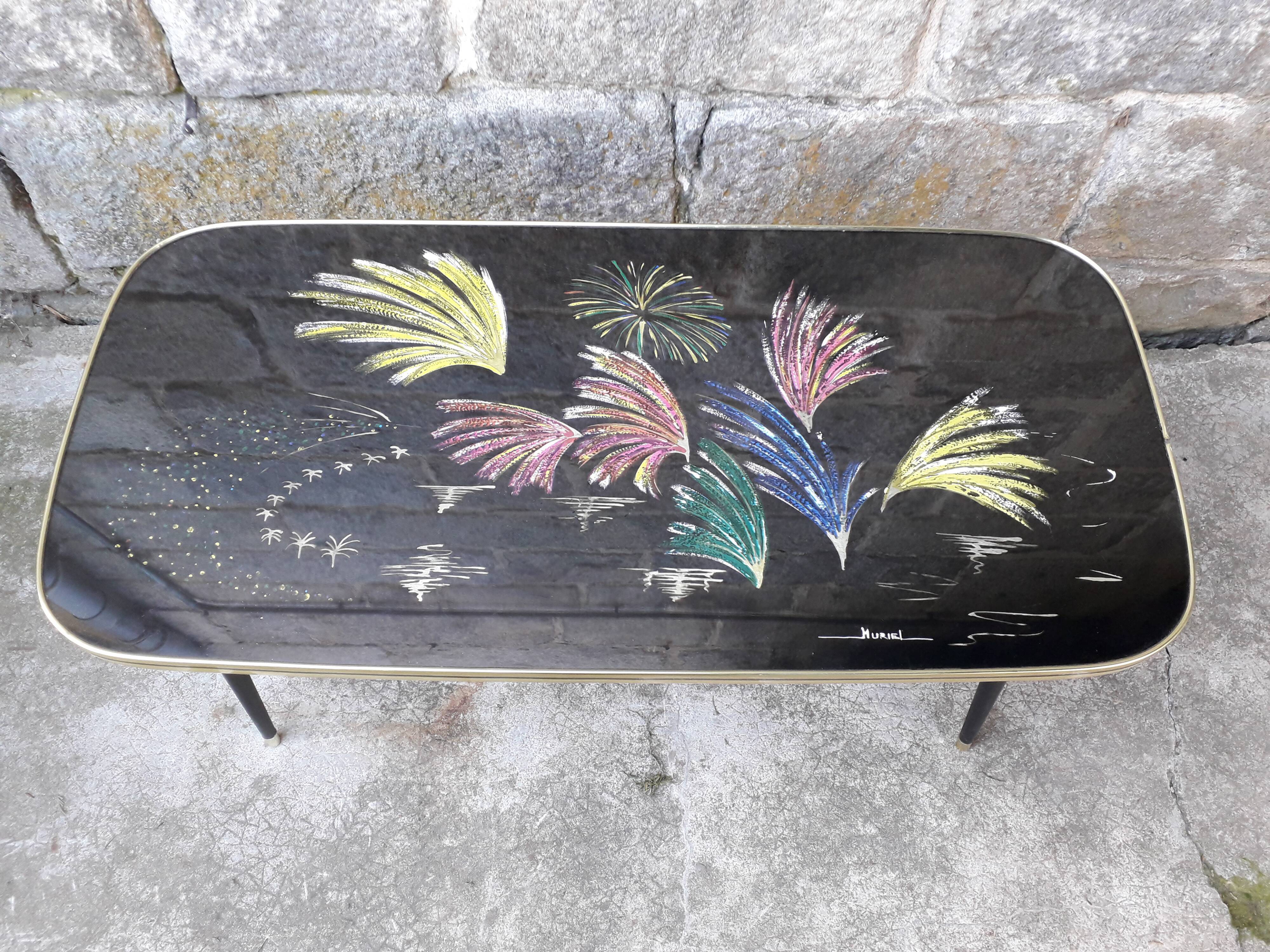 Vintage coffee table spindle legs