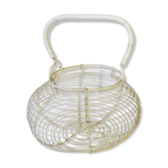 Former white eggs basket