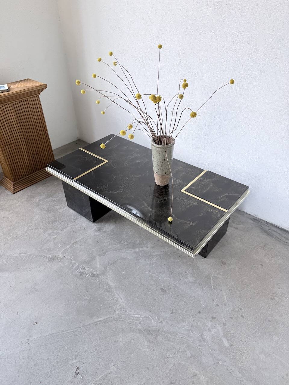 "Rizzo" lacquered and brass coffee-bar table from the 1970s.