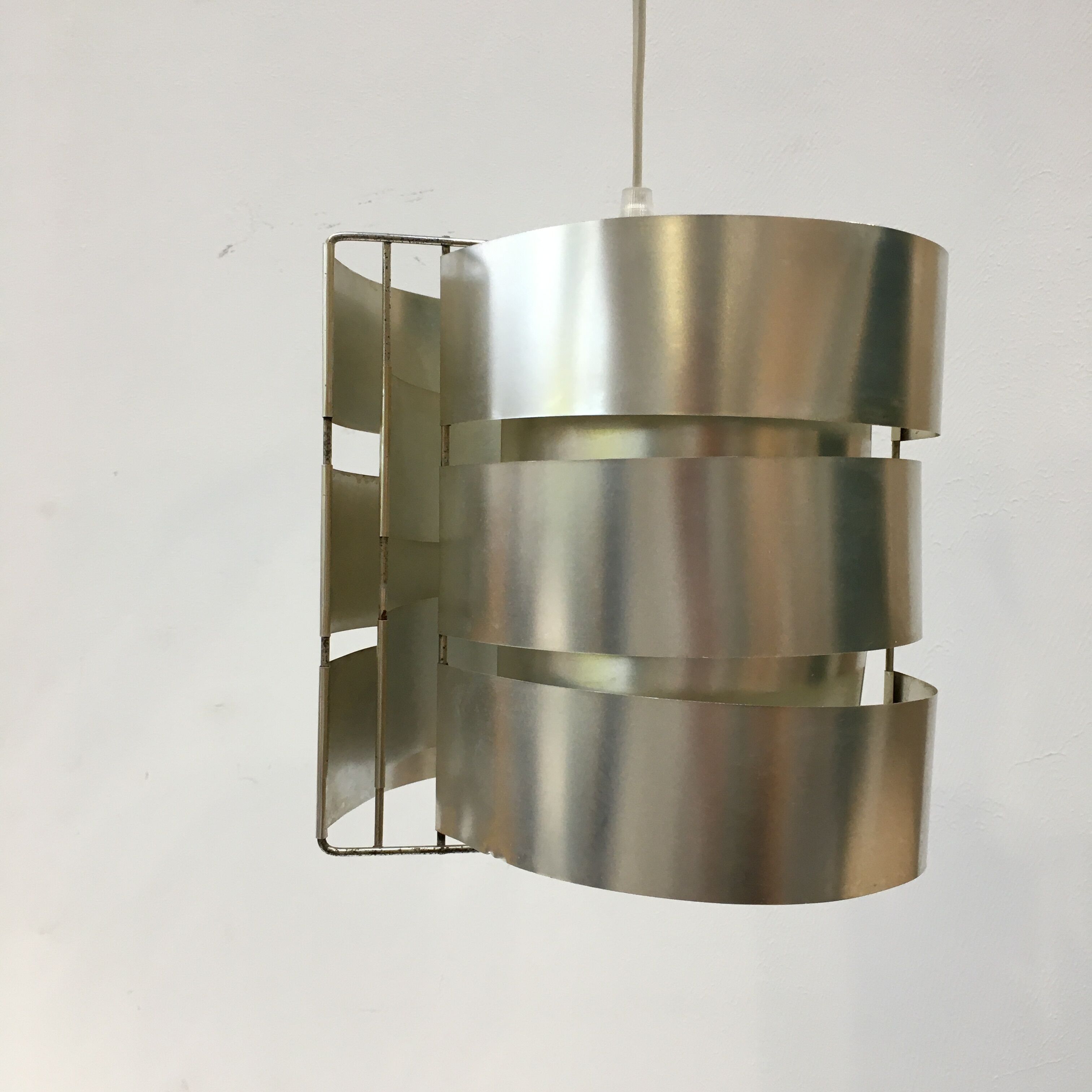Aluminum suspension by Max Sauze
