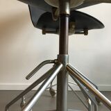 3117  chairs by Arne Jacobsen for Fritz Hansen