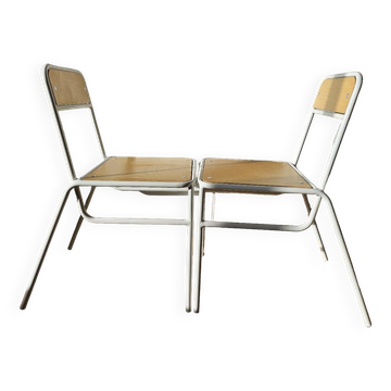 2 chairs once!