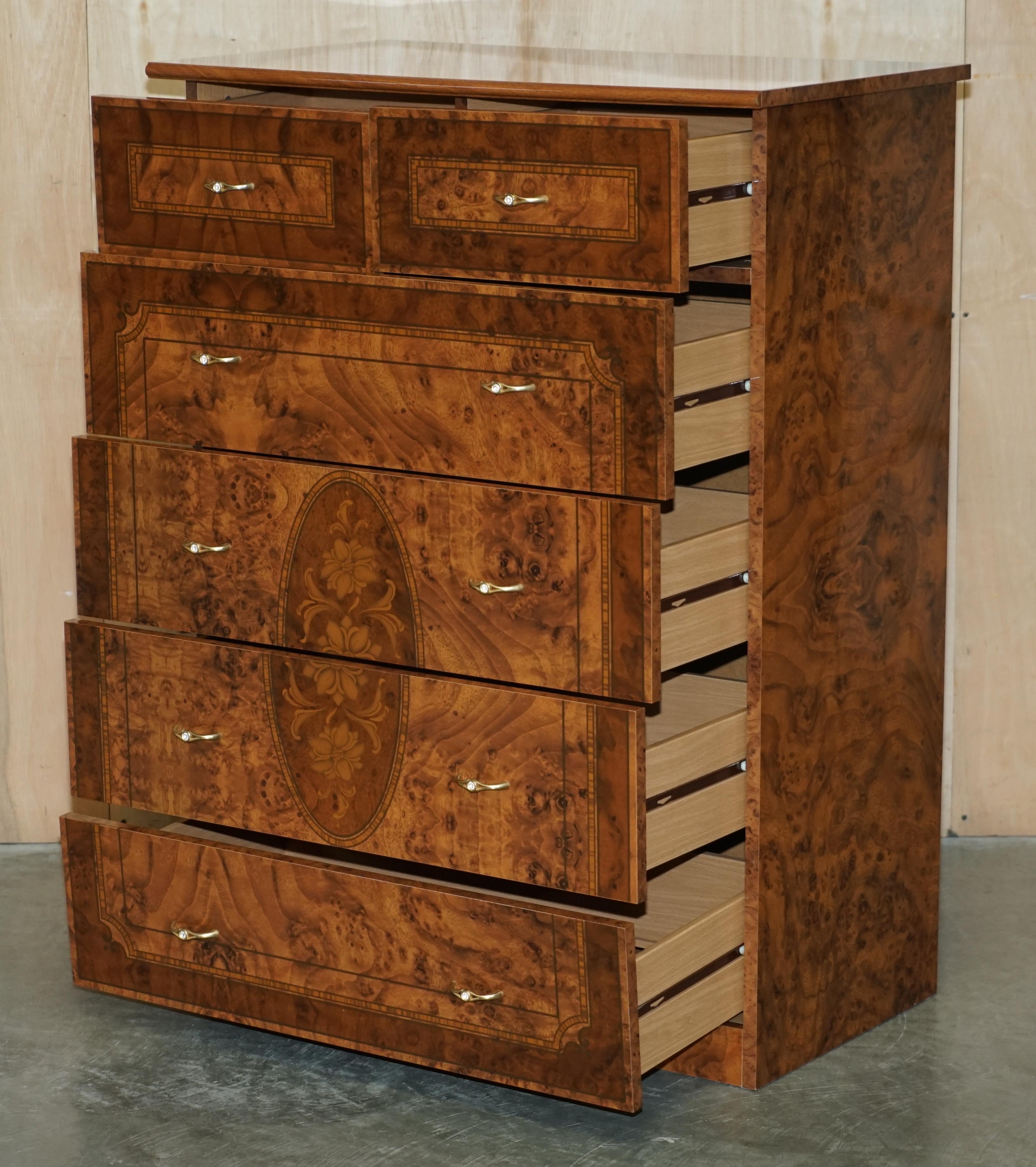 Commode Vintage en Placage de Noyer Burl