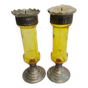 Paire de Bougeoirs Métal Argenté , Verre Jaune