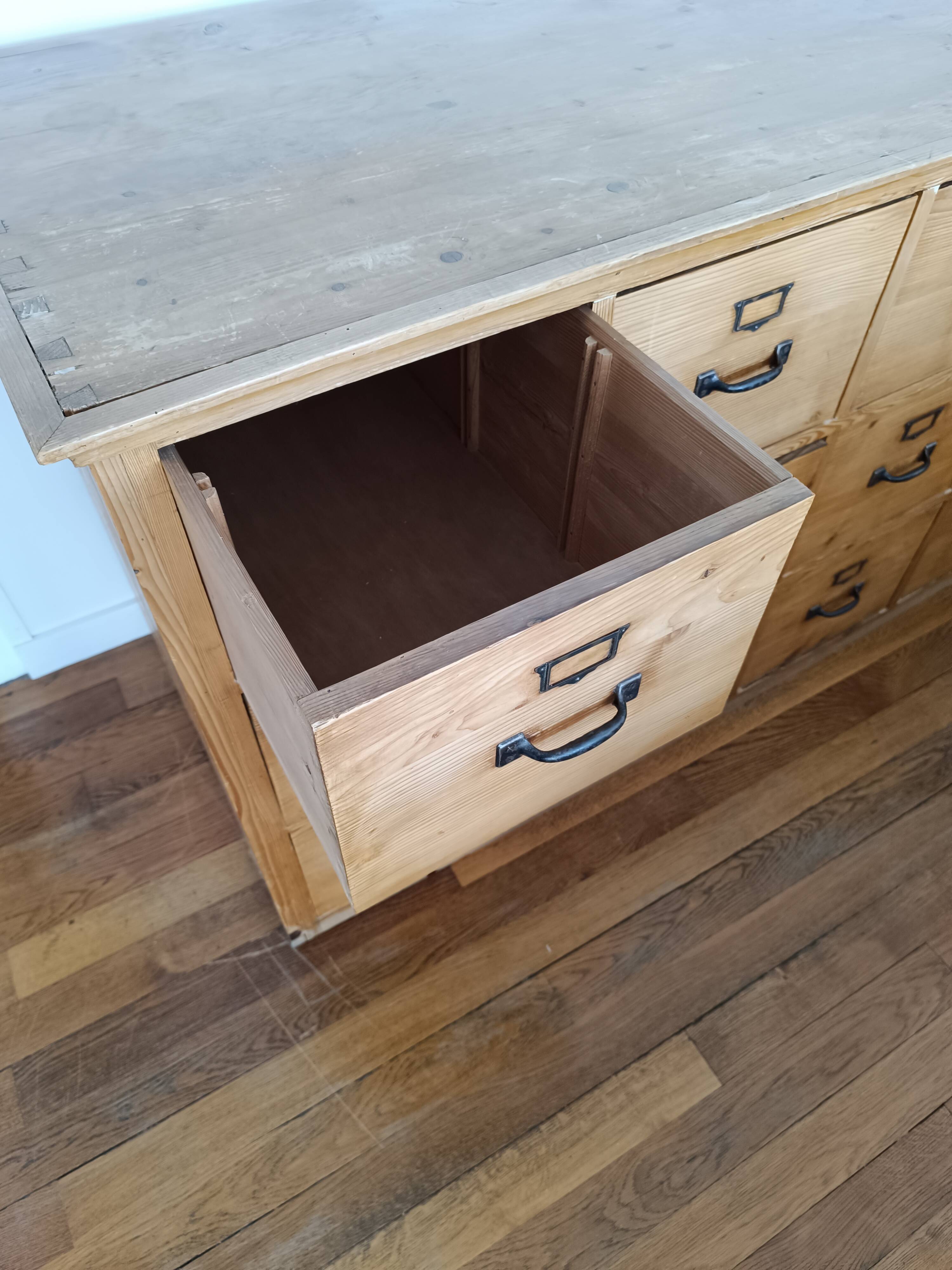 Craft fir furniture with drawers