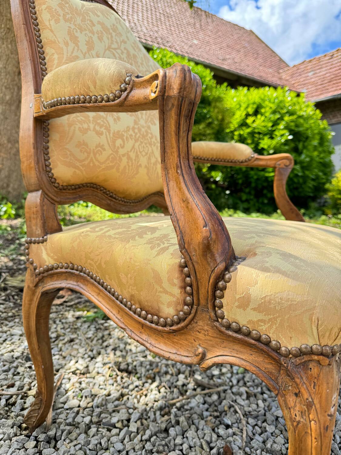 Fauteuil En Noyer D’époque Louis XV XVIII Eme Siècle