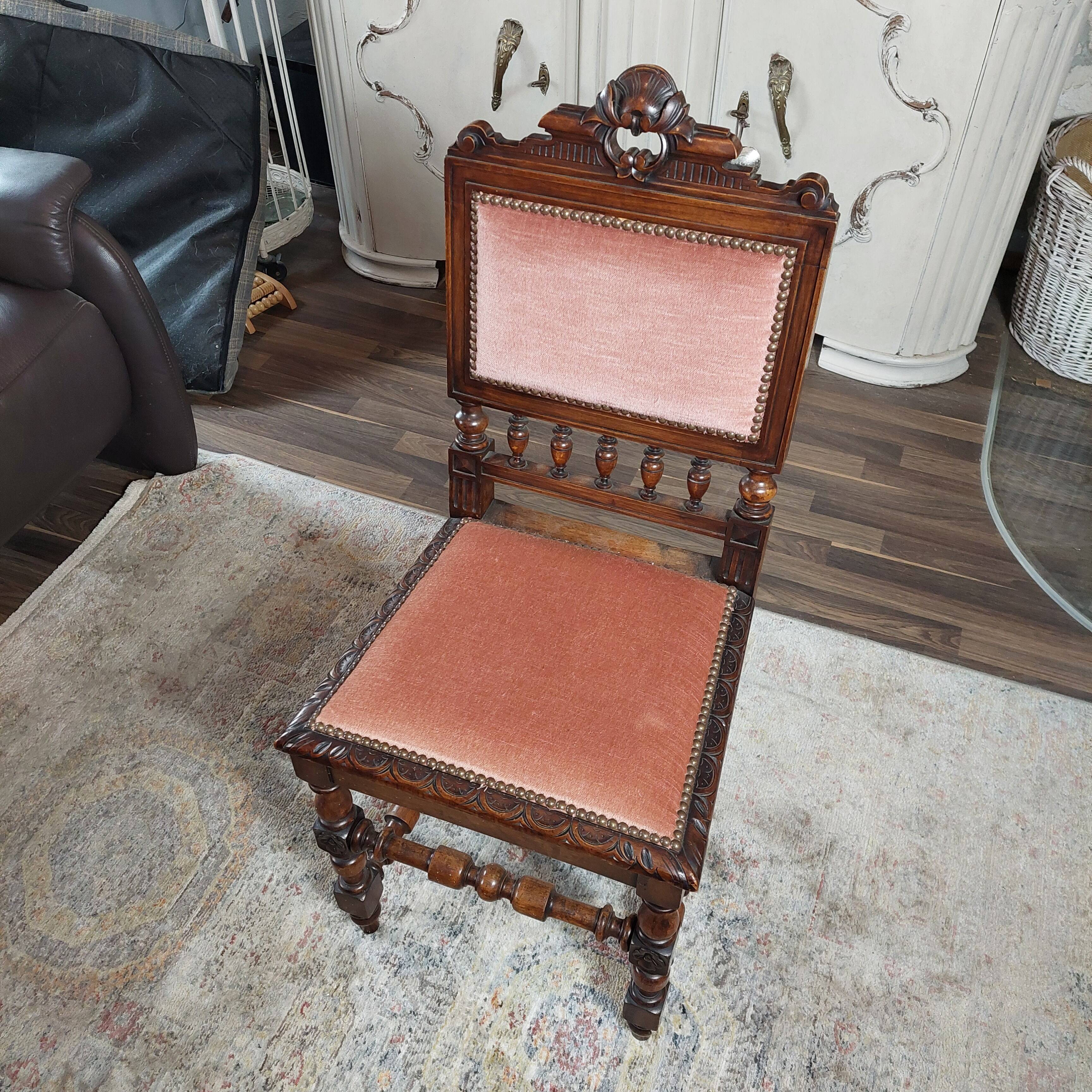 Oak and velvet chair