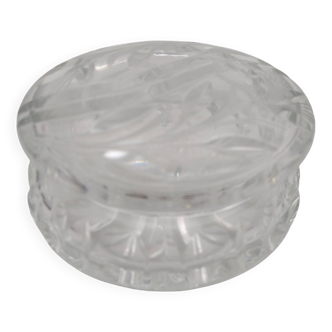 Candy box in chiseled crystal