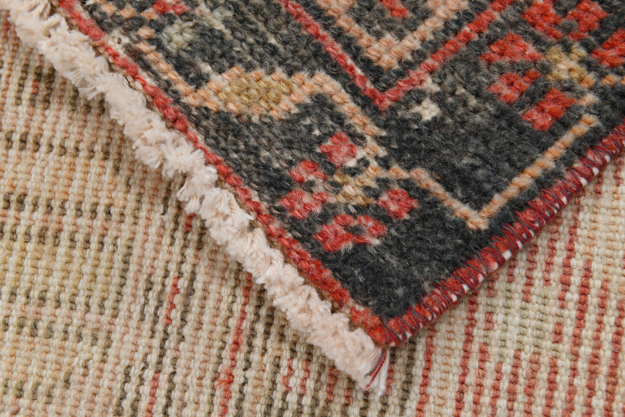 4x10 red & beige wool vintage rug 140x301cm