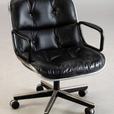 Charles Pollock for Knoll executive chair