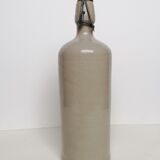Bouteille en grès