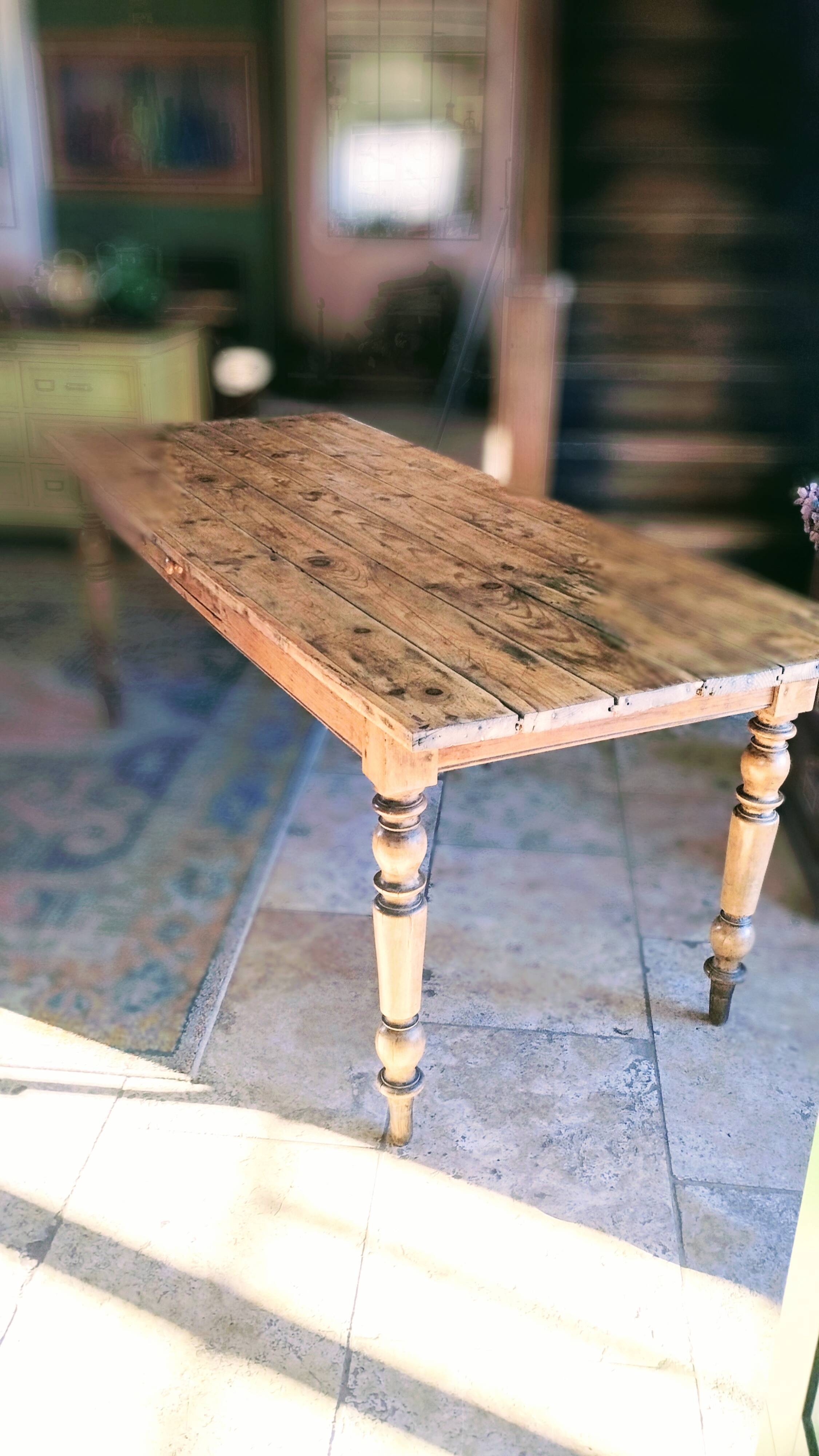 Farmhouse table dating from the end of the 19th century