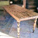 Farmhouse table dating from the end of the 19th century