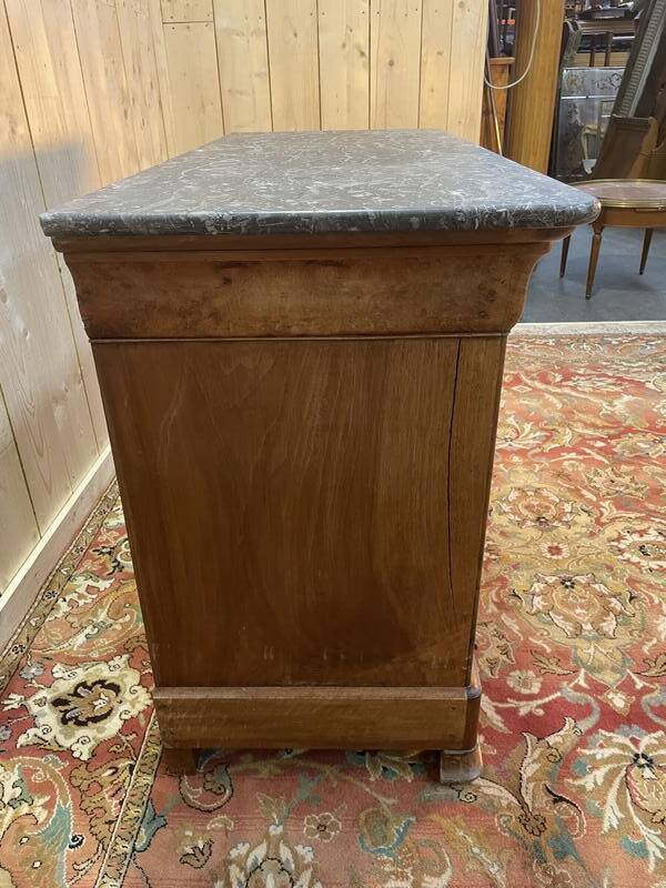 Commode époque Louis Philippe loupe de noyer  marbre gris veiné