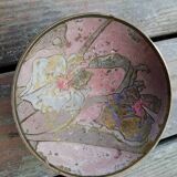 Partitioned brass cup