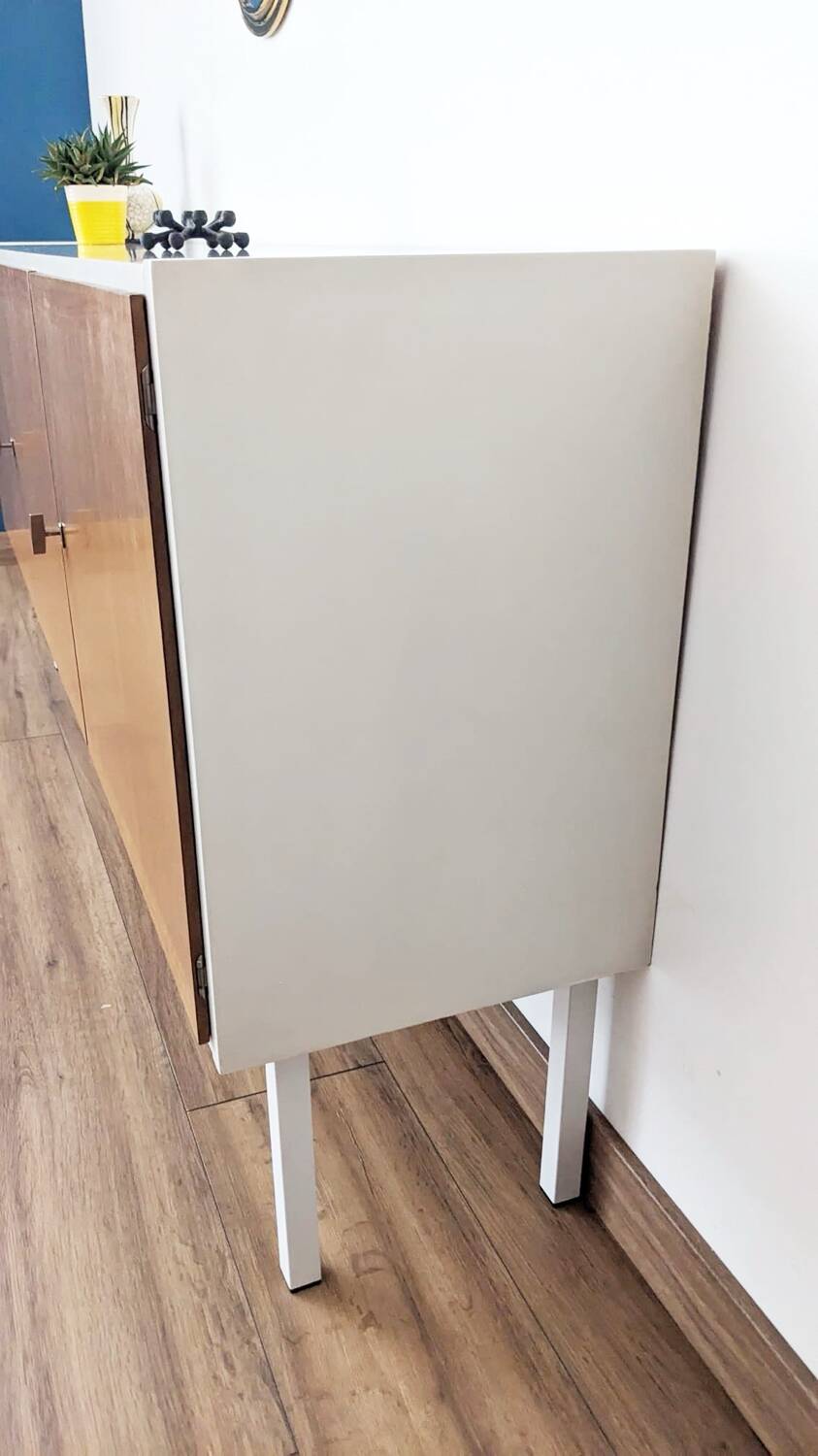 Vintage 3-door sideboard