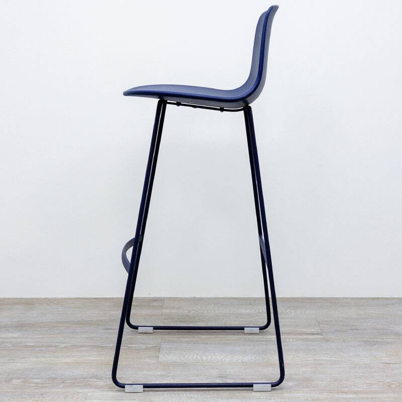 Lottus high stool from Enea Bleu