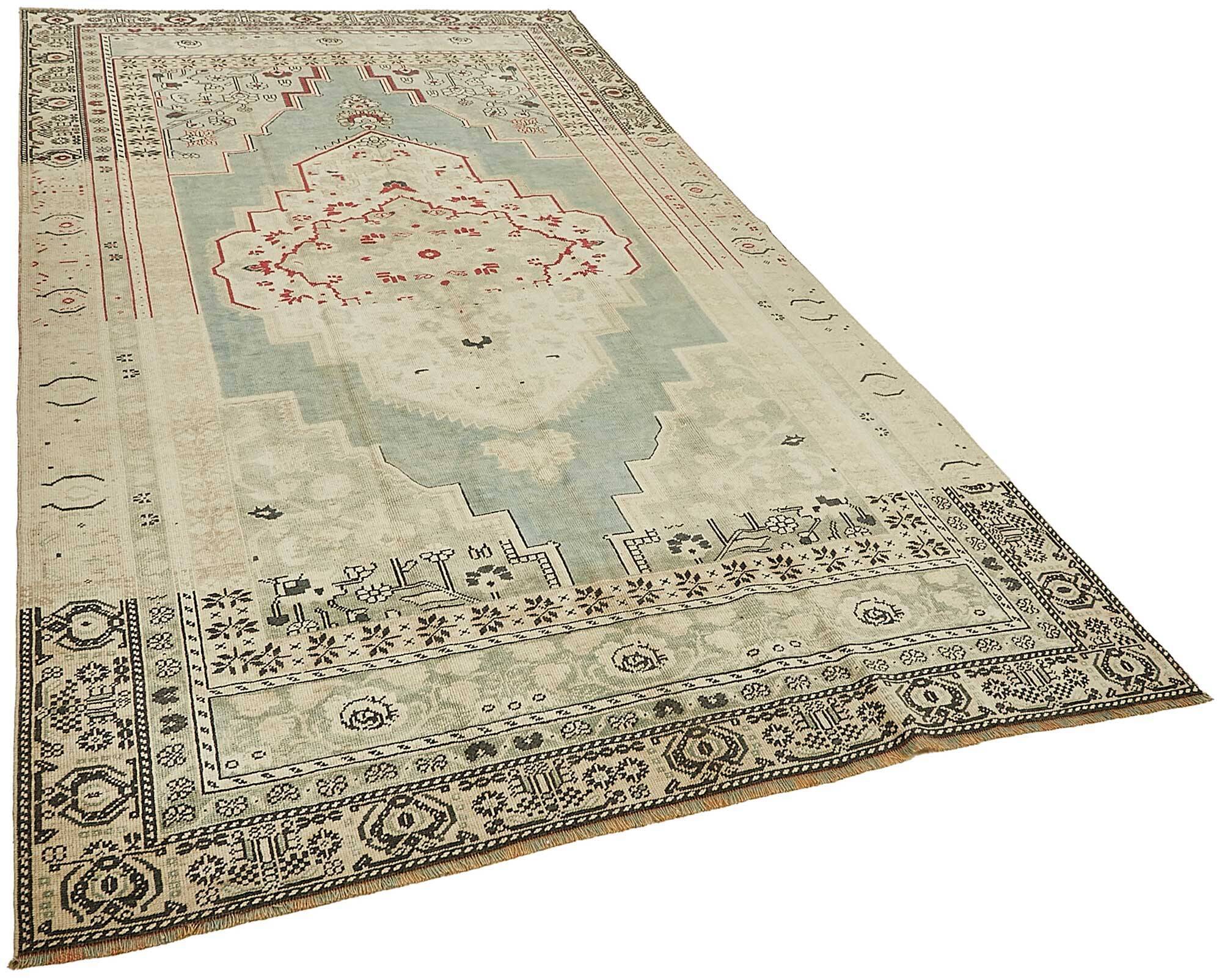Turkish Vintage Anatolian Rug 172 cm x 317 cm