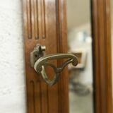 Vestiaire Napoléon III en noyer fin 19e, 3 miroirs, marbre, 8 patères