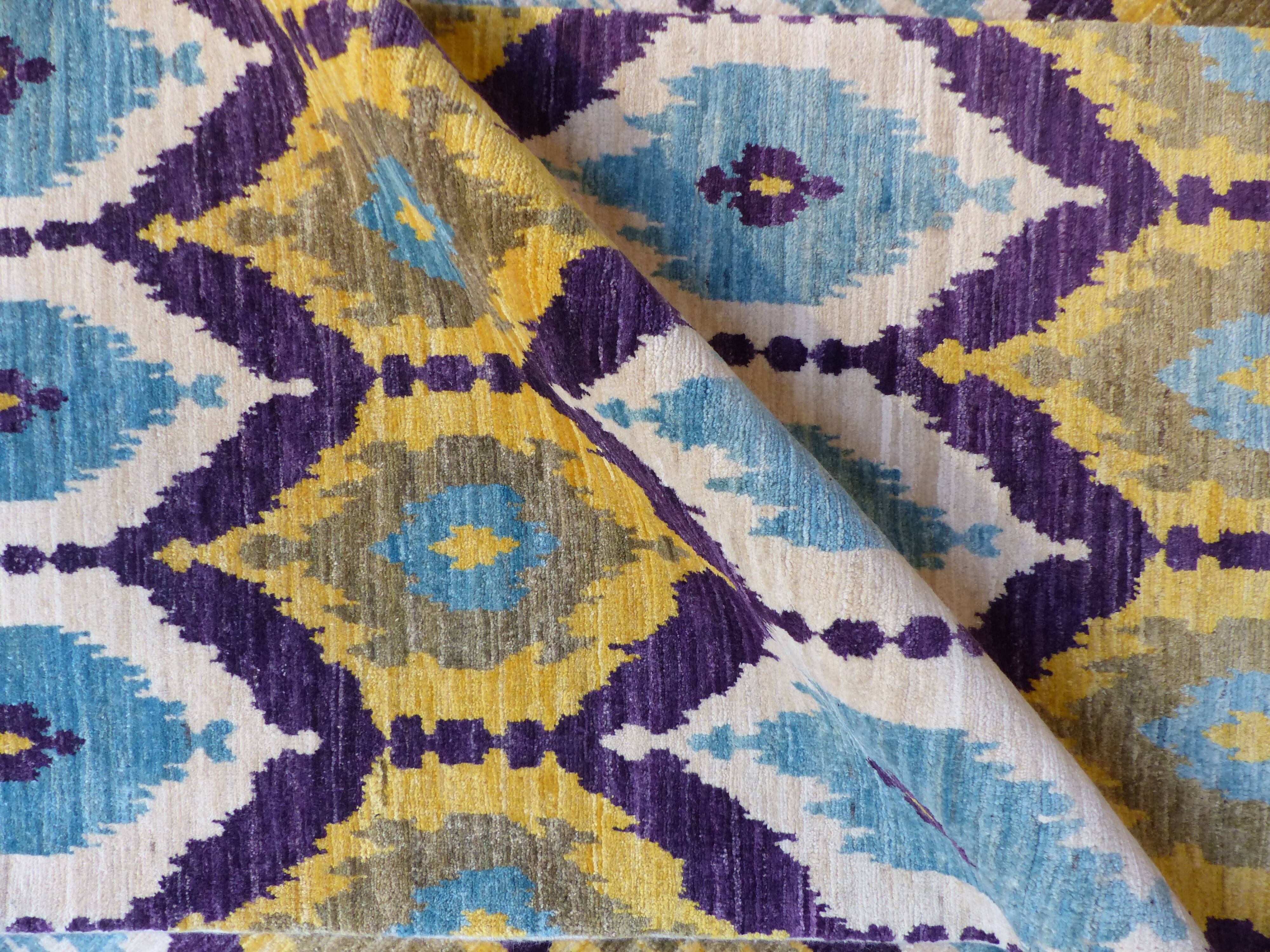 Knotted design rug wool 236 x 188 cm