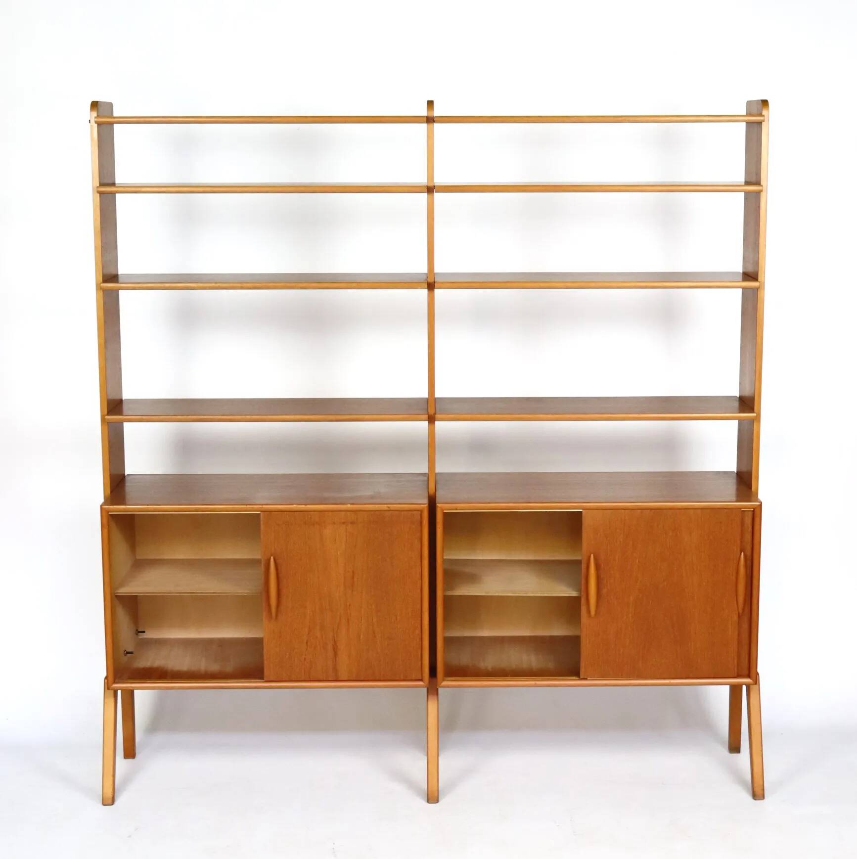 Double teak bookshelf from the 1960s.