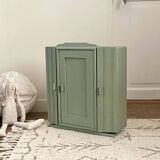 Doll's wardrobe