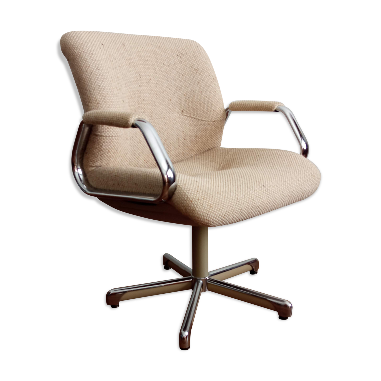 Steelcase 70s office chair