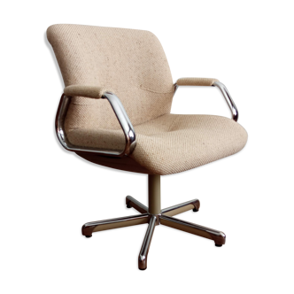 Steelcase 70s office chair