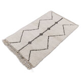 Moroccan berber carpet 100x165 cm