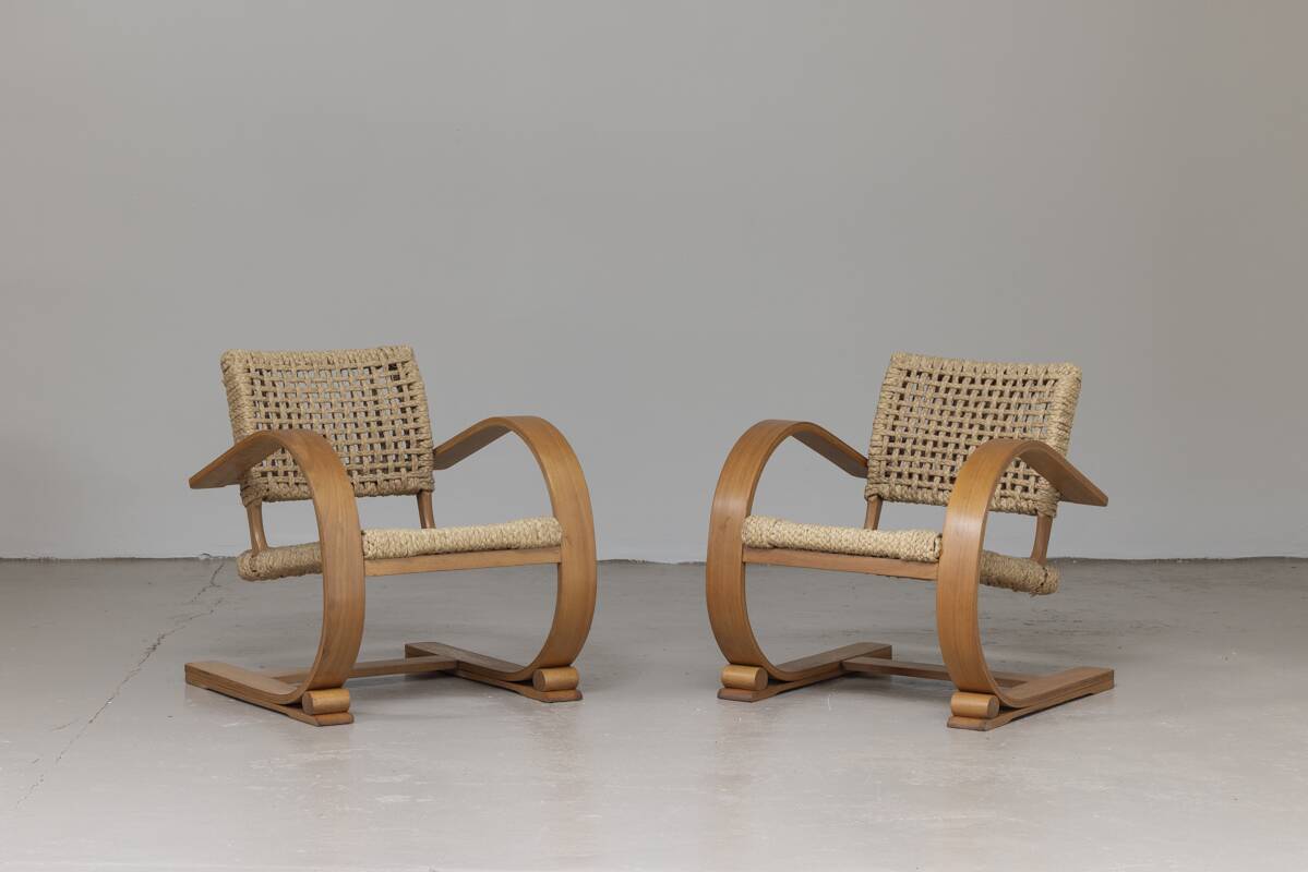 Fauteuils lounge par A. Audoux et F. Minet