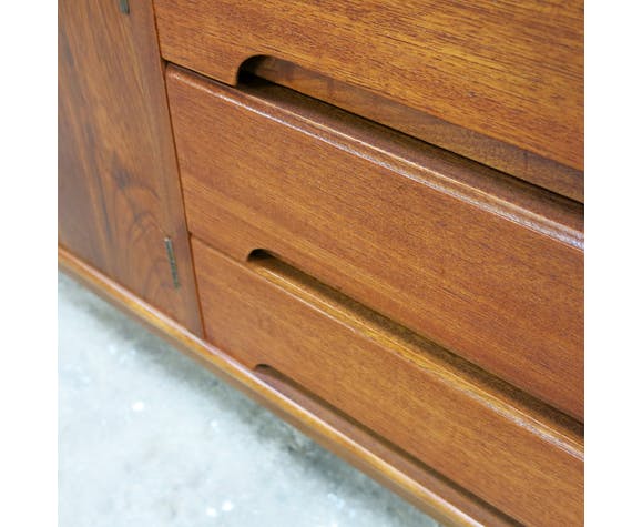 Enfilade en teck et bois de rose pour Younger années 60