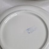 Set of four hollow plates with checkerboard decoration of the faience factory of Gien, 20 cm