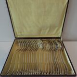 Housewife 12 forks 12 spoons in box