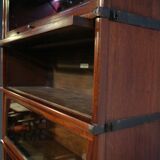 Globe Wernicke bookcase with 6 stackable parts