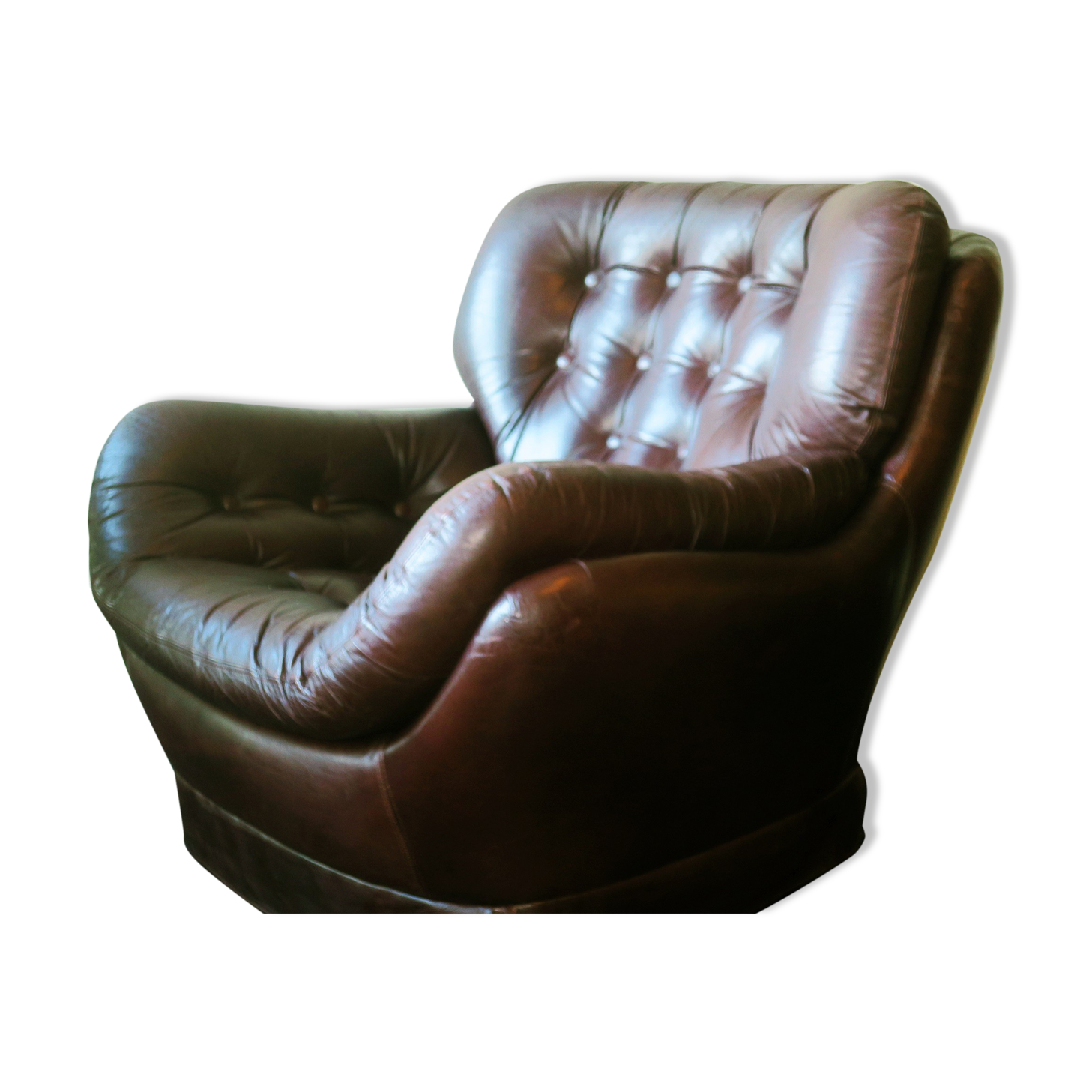 Leather pod club chair Brazilian influence, 1960s