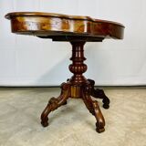 Violin-shaped pedestal table