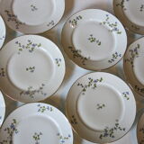 10 dessert plates with blue flowers, golden border in real LF porcelain in good condition.
