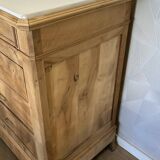 Antique 4-drawer airbrushed chest of drawers