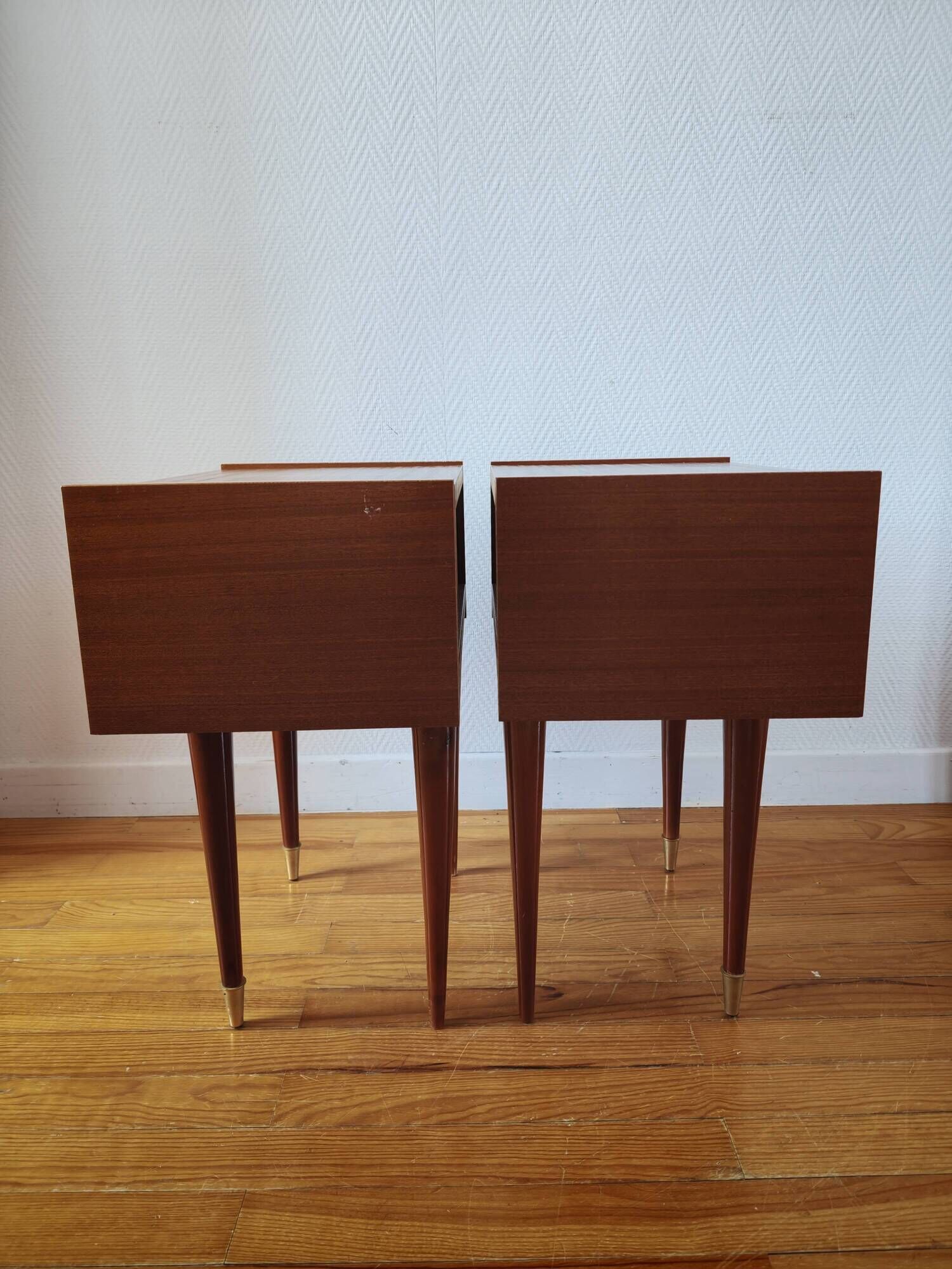 Paire de tables de chevet Mid-Century