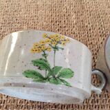 Tea cups
