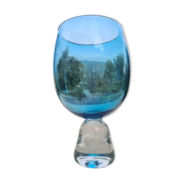 vase en verre bleu Design