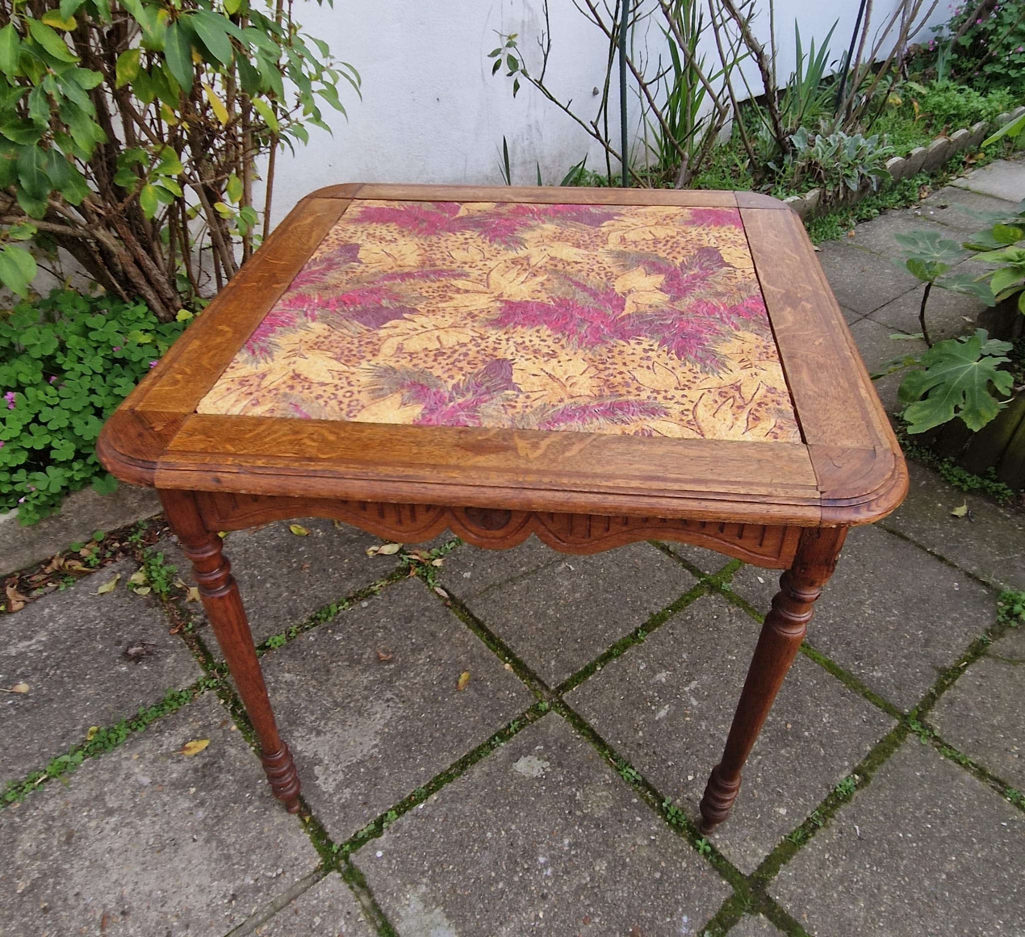 Early 20th century bridge table