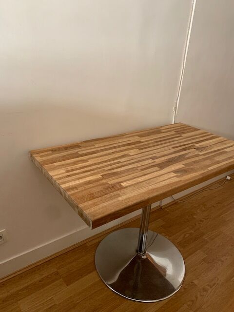 Custom table with metal central leg, tulip table type 70s