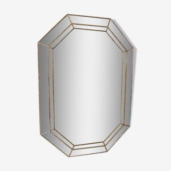 Octagonal mirror with parecloses, eglomised