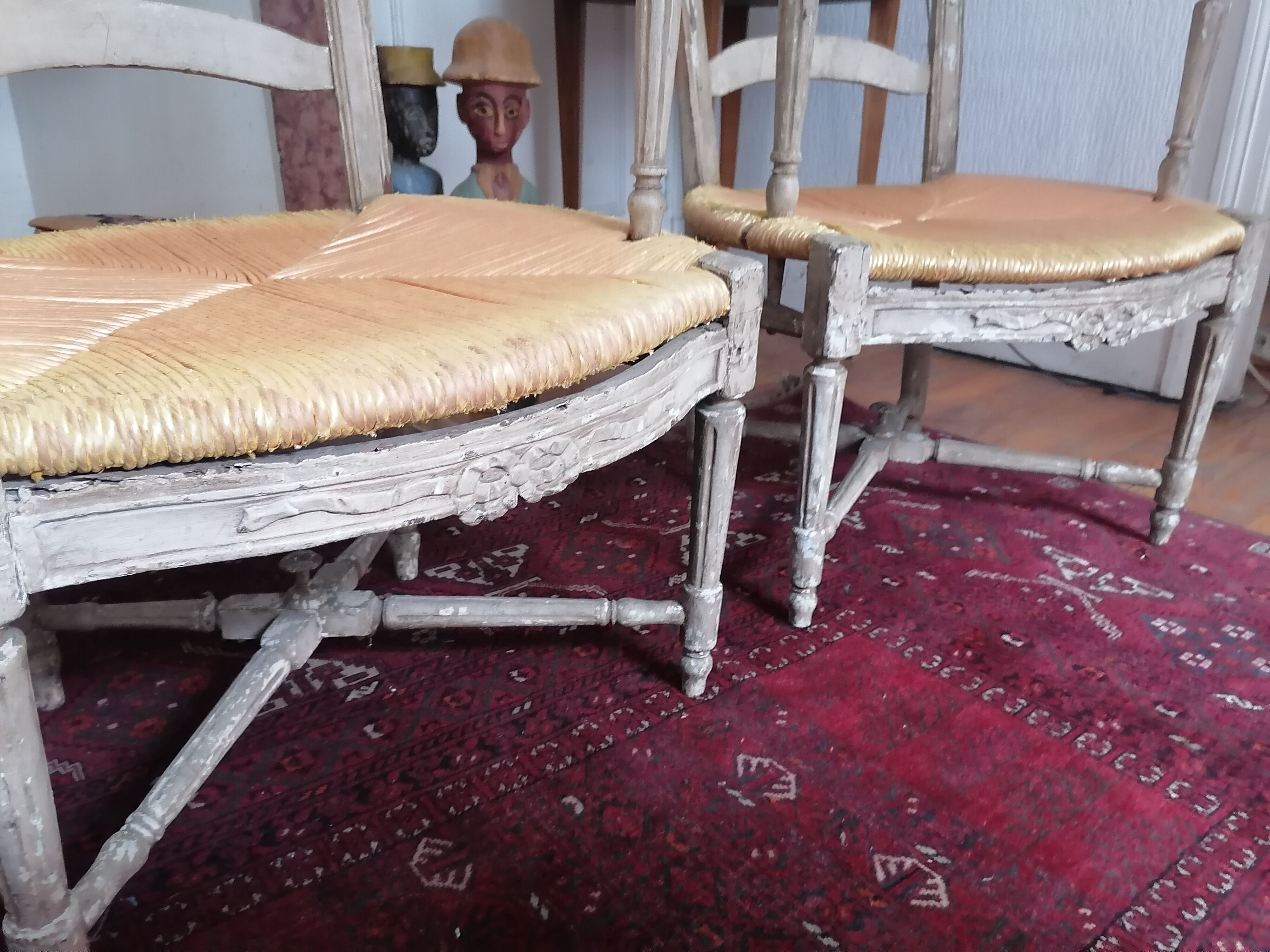 Ancienne paire de fauteuils provençal Louis XVl